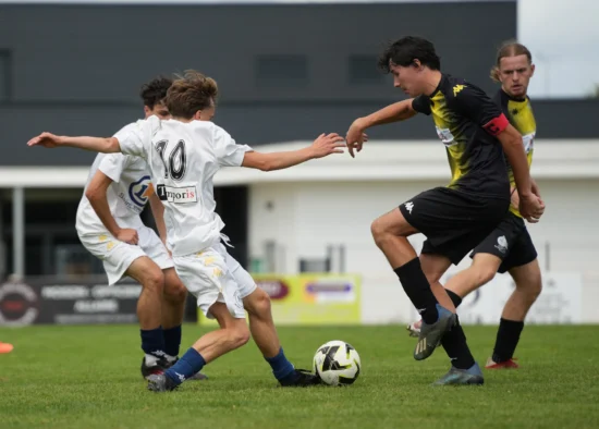 D1, Allaire, match amical